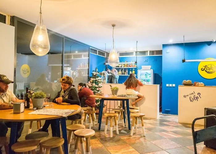 Back To Lisbon Hostel